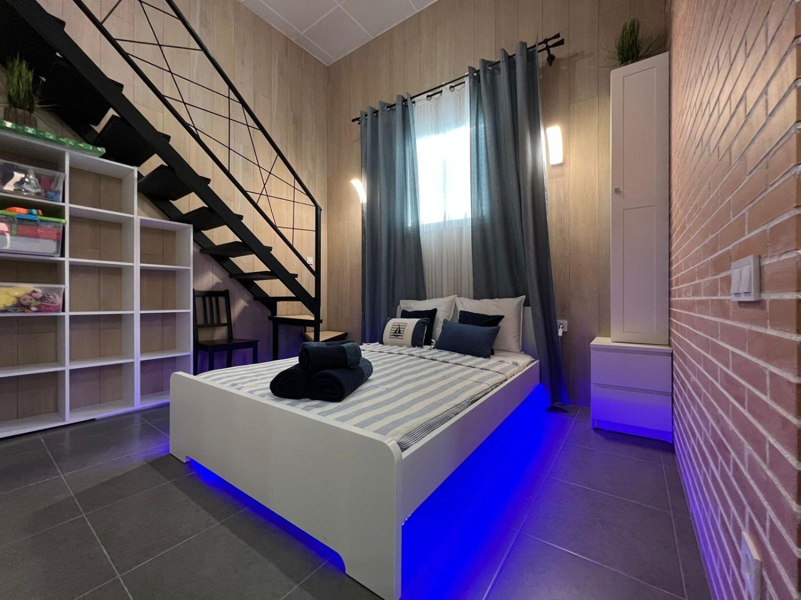 Carcaixent 24 Aparthotel บาเลนเซีย ภายนอก รูปภาพ