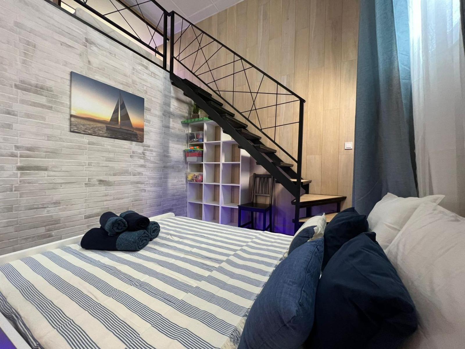 Carcaixent 24 Aparthotel บาเลนเซีย ภายนอก รูปภาพ